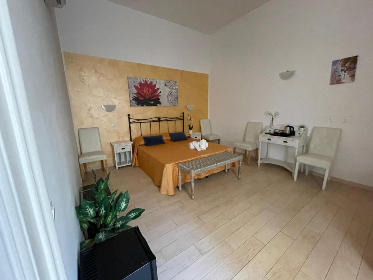 Ad Cavour Luxury Rooms - By Ad Roma Zewnętrze zdjęcie
