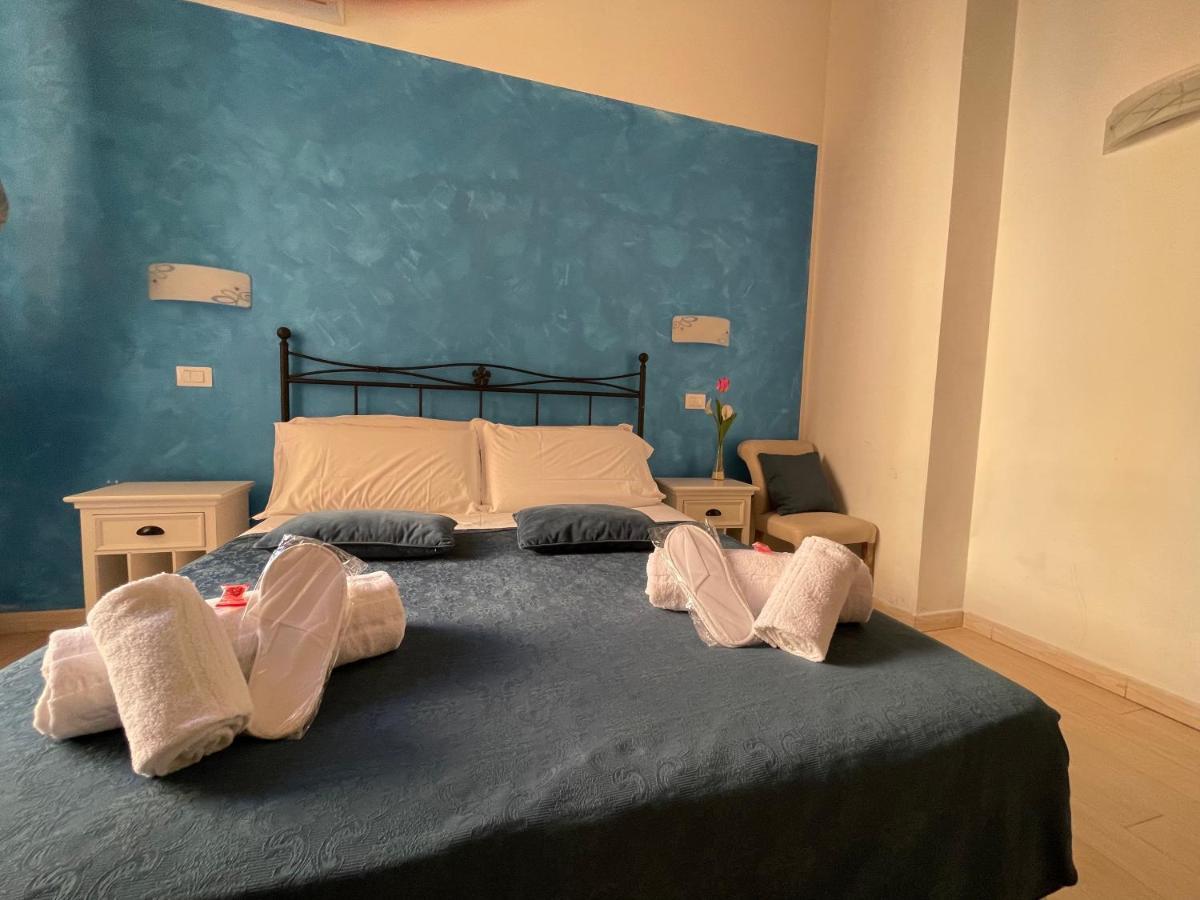 Ad Cavour Luxury Rooms - By Ad Roma Zewnętrze zdjęcie