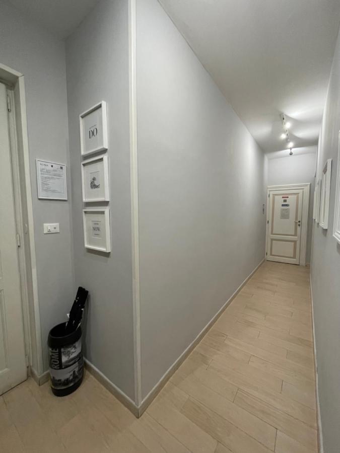 Ad Cavour Luxury Rooms - By Ad Roma Zewnętrze zdjęcie