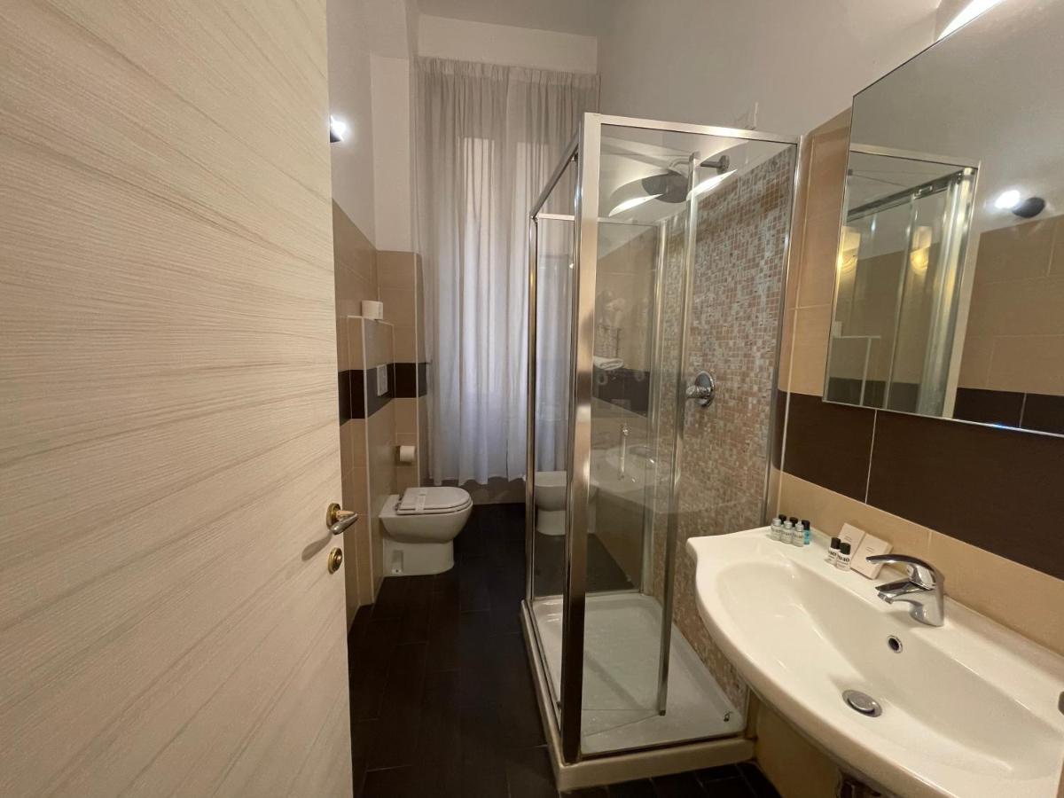 Ad Cavour Luxury Rooms - By Ad Roma Zewnętrze zdjęcie