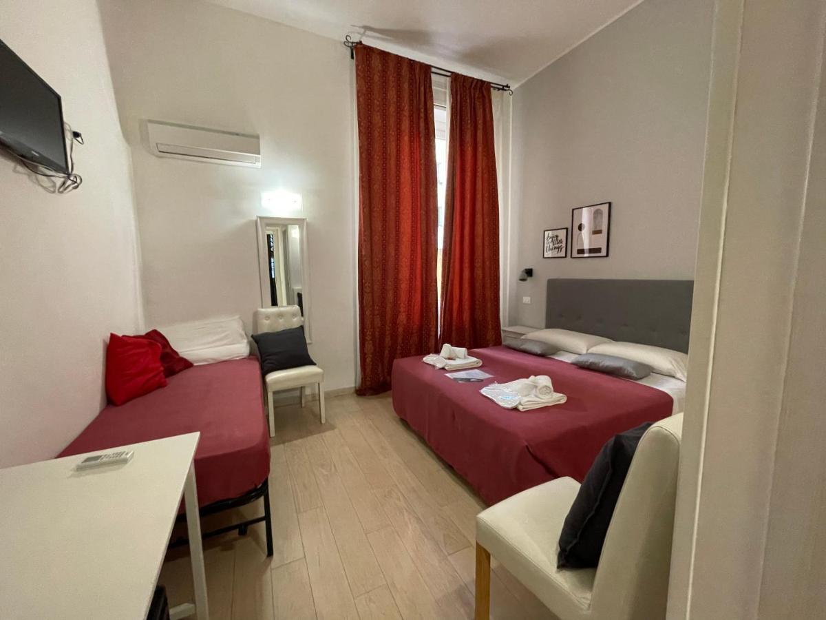 Ad Cavour Luxury Rooms - By Ad Roma Zewnętrze zdjęcie