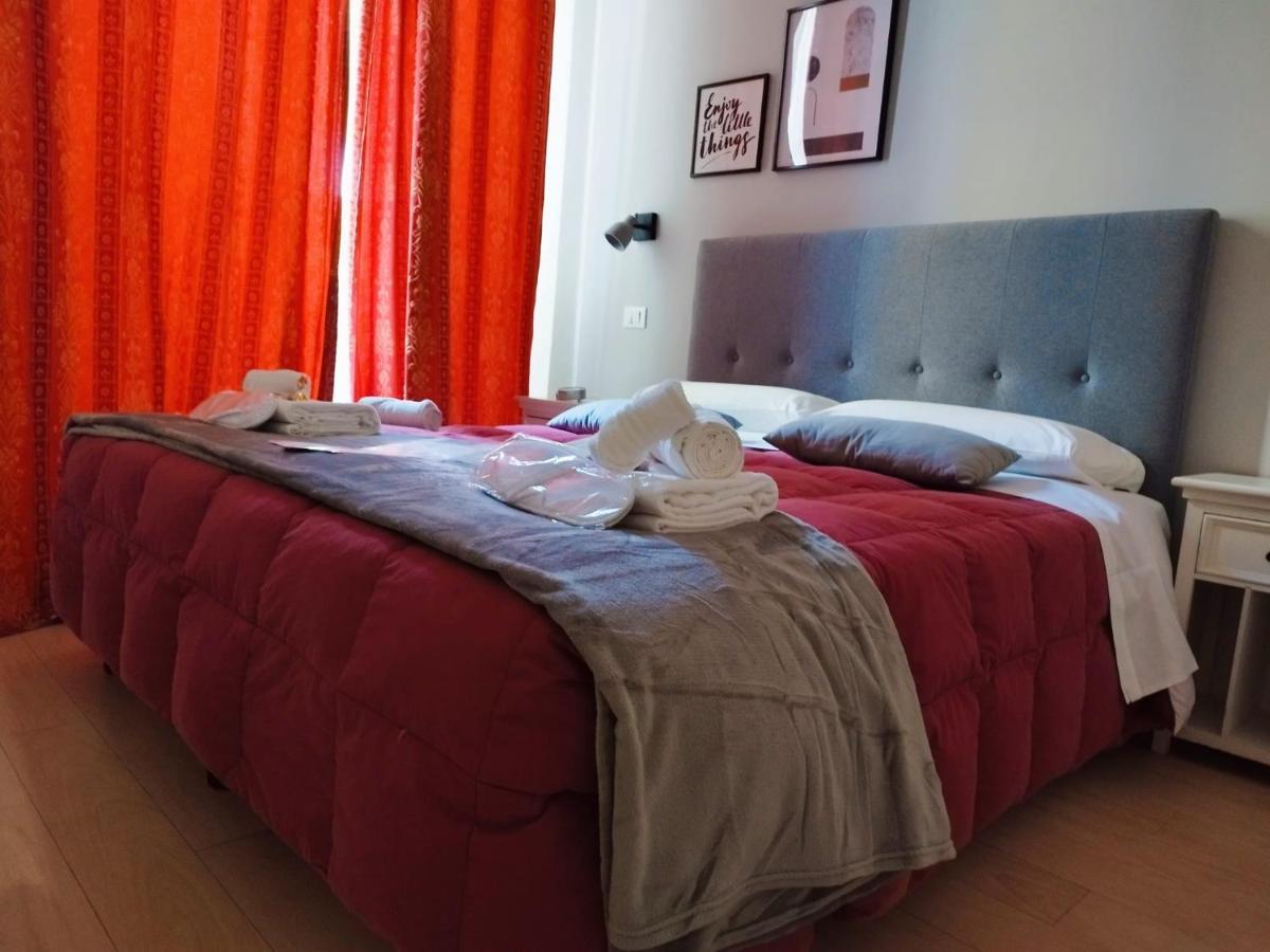 Ad Cavour Luxury Rooms - By Ad Roma Zewnętrze zdjęcie