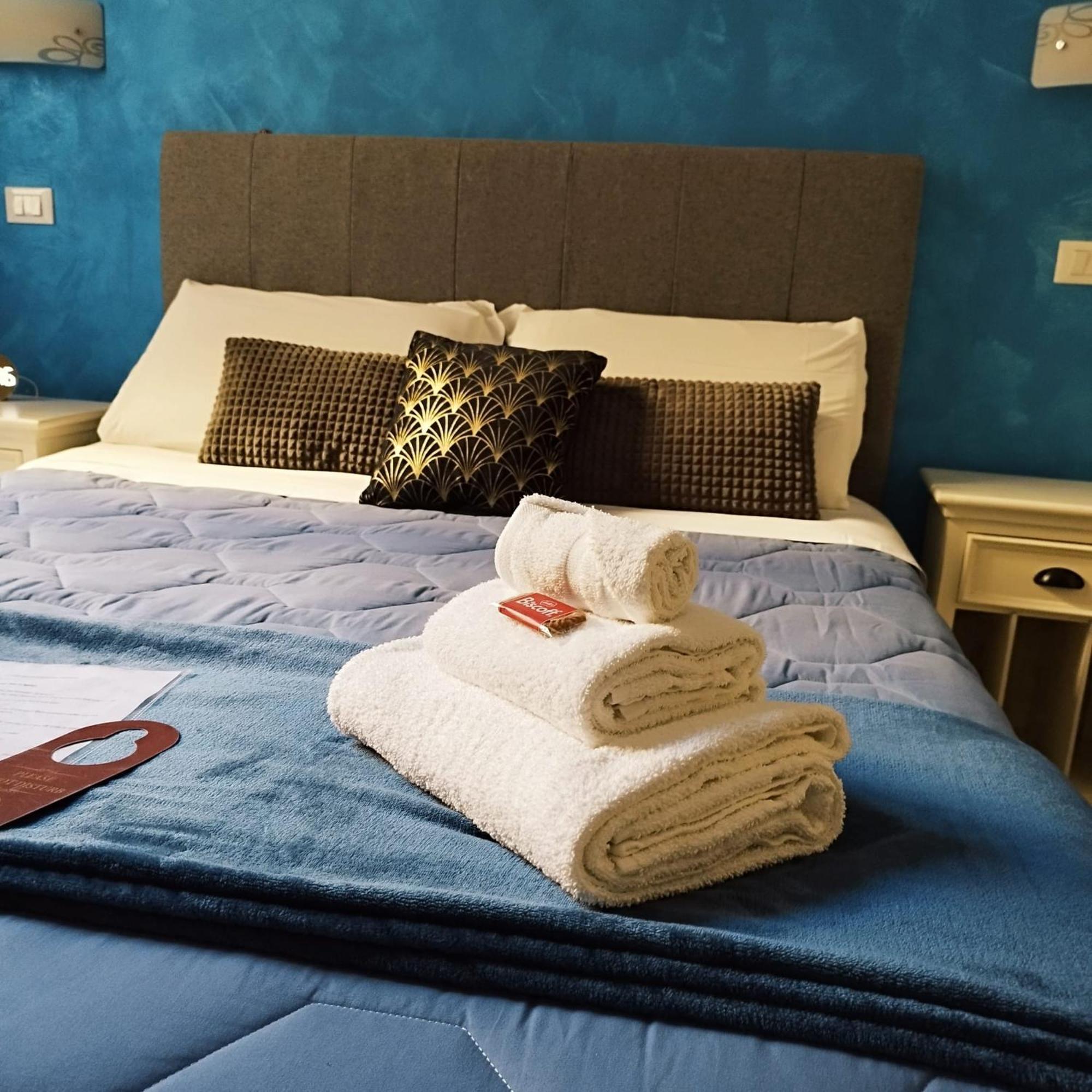 Ad Cavour Luxury Rooms - By Ad Roma Zewnętrze zdjęcie