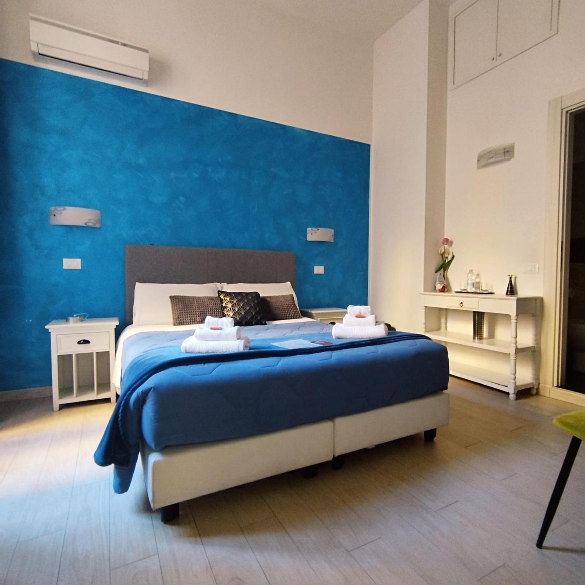 Ad Cavour Luxury Rooms - By Ad Roma Zewnętrze zdjęcie
