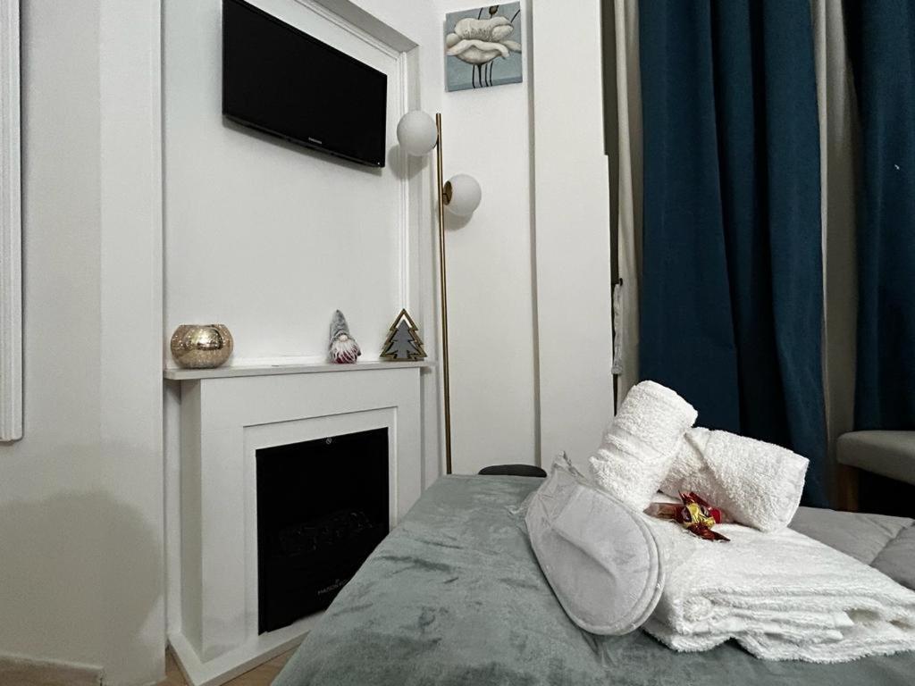 Ad Cavour Luxury Rooms - By Ad Roma Pokój zdjęcie