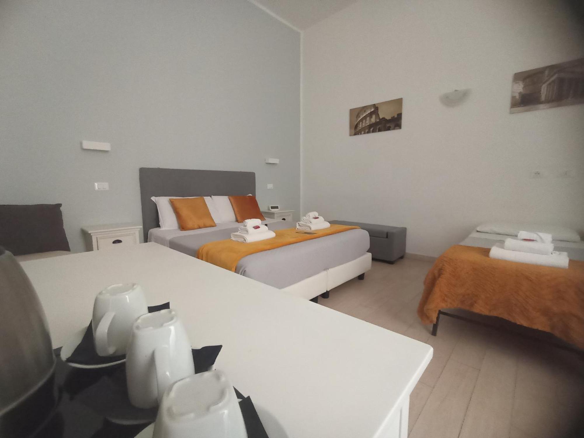 Ad Cavour Luxury Rooms - By Ad Roma Zewnętrze zdjęcie